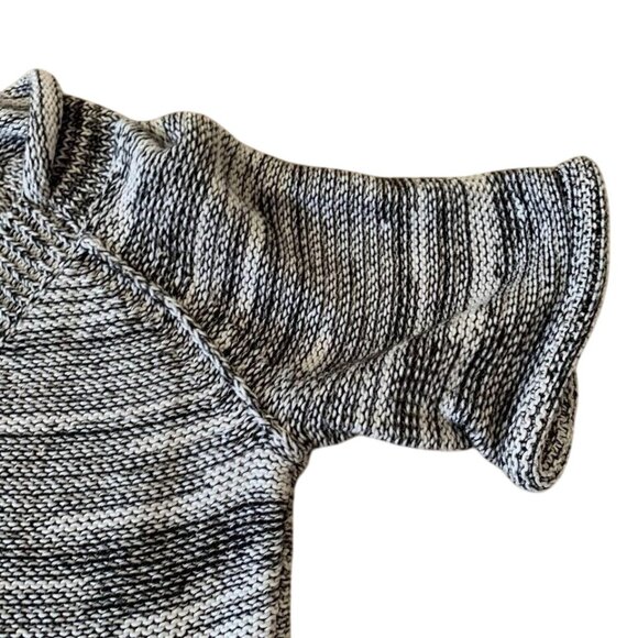 Cabi Sweater Women’s Size XS Marbled Gray Short Sleeve Fitted Rounded Neck - Picture 2 of 5